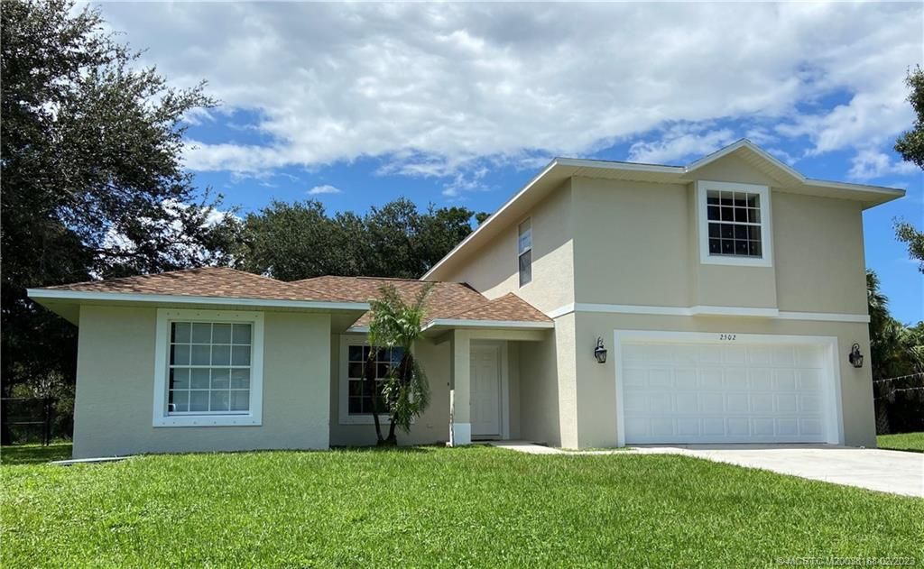 Photo of 2502 SE Lily Street, Port Saint Lucie, FL 34952 (MLS # M20038188)
