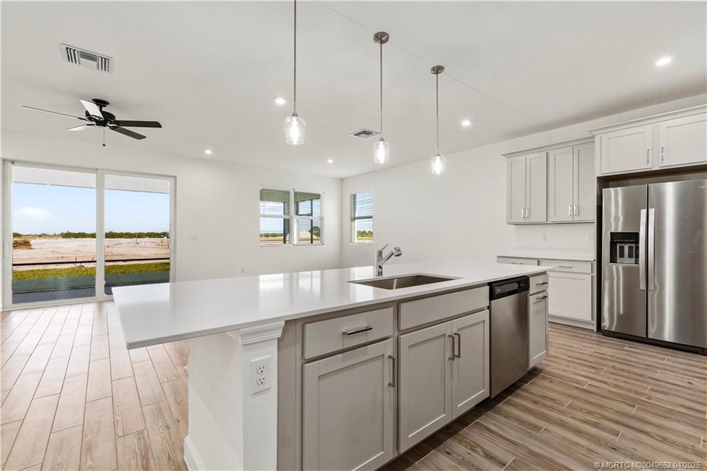 Port Saint Lucie, Florida 34987, United States, 3 Bedrooms Bedrooms, ,2 BathroomsBathrooms,Residential,Active,89738