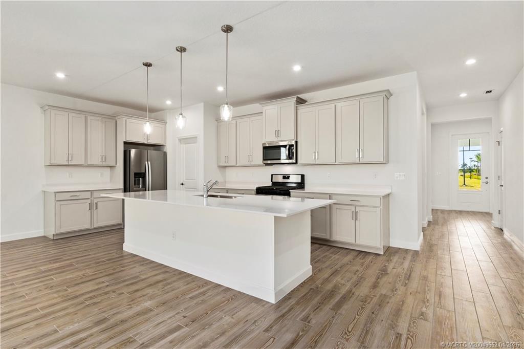 Port Saint Lucie, Florida 34987, United States, 3 Bedrooms Bedrooms, ,2 BathroomsBathrooms,Residential,Active,89738