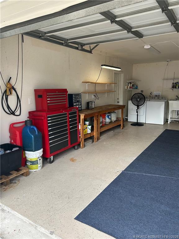 Stuart, Florida, 34996, United States, 4 Bedrooms Bedrooms, ,3 BathroomsBathrooms,Residential,Active,2007882