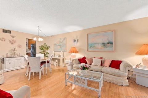 Condo For Sale - 1980 SW Palm City Road #50J<br/> Martin County, Stuart, FL 34994