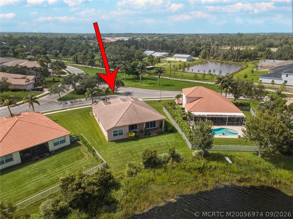 1251 SE Illusion Isle Way