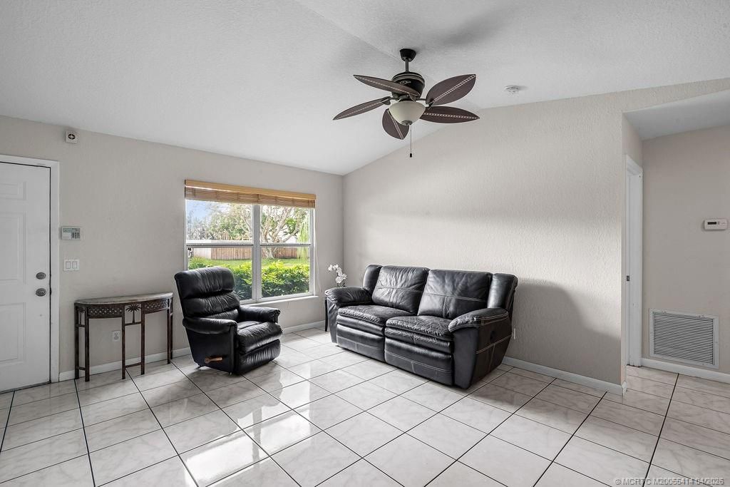 Photo of 3143 SE Banyan Street, Stuart, FL 34997 (MLS # M20055414)
