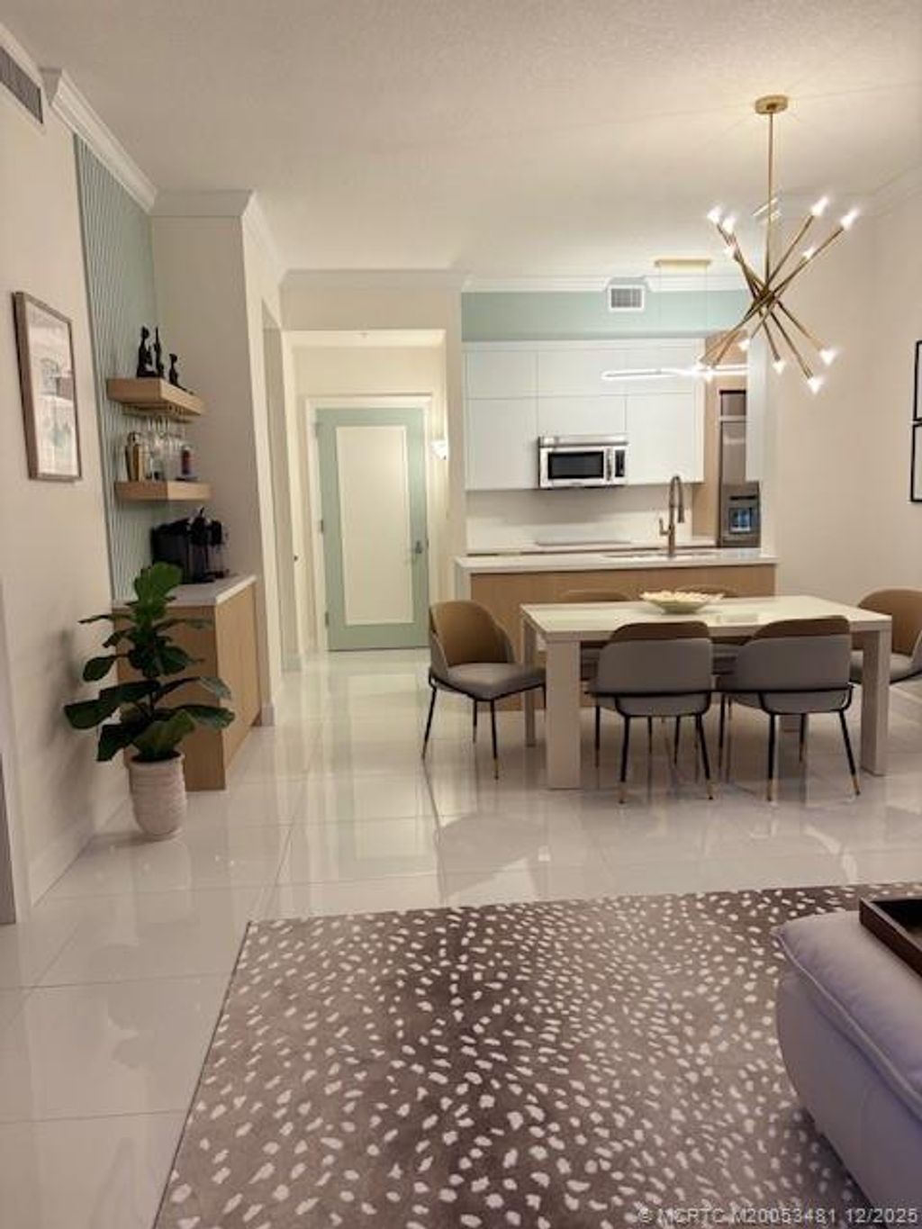 Photo of 550 Okeechobee Boulevard #Uph-15, West Palm Beach, FL 33401 (MLS # M20053481)