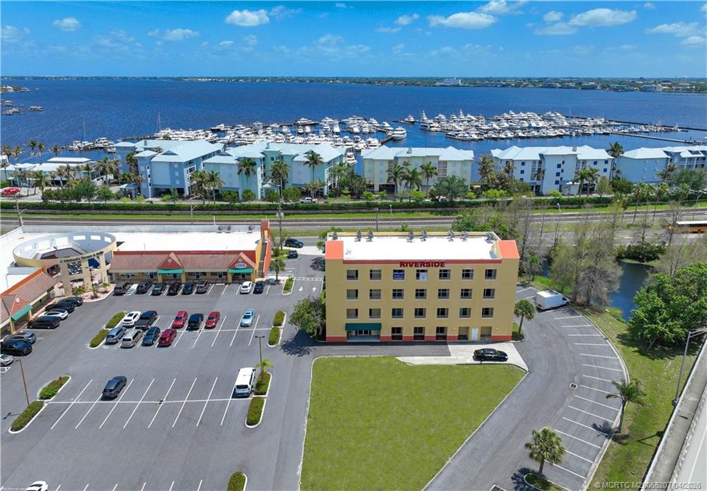 701 NW Federal Highway