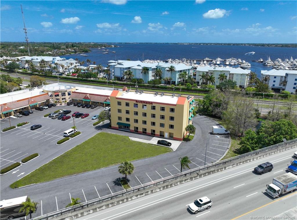 701 NW Federal Highway