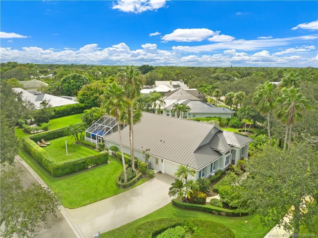 Photo of 7725 SE Mammoth Drive, Hobe Sound, FL 33455 (MLS # M20052070)