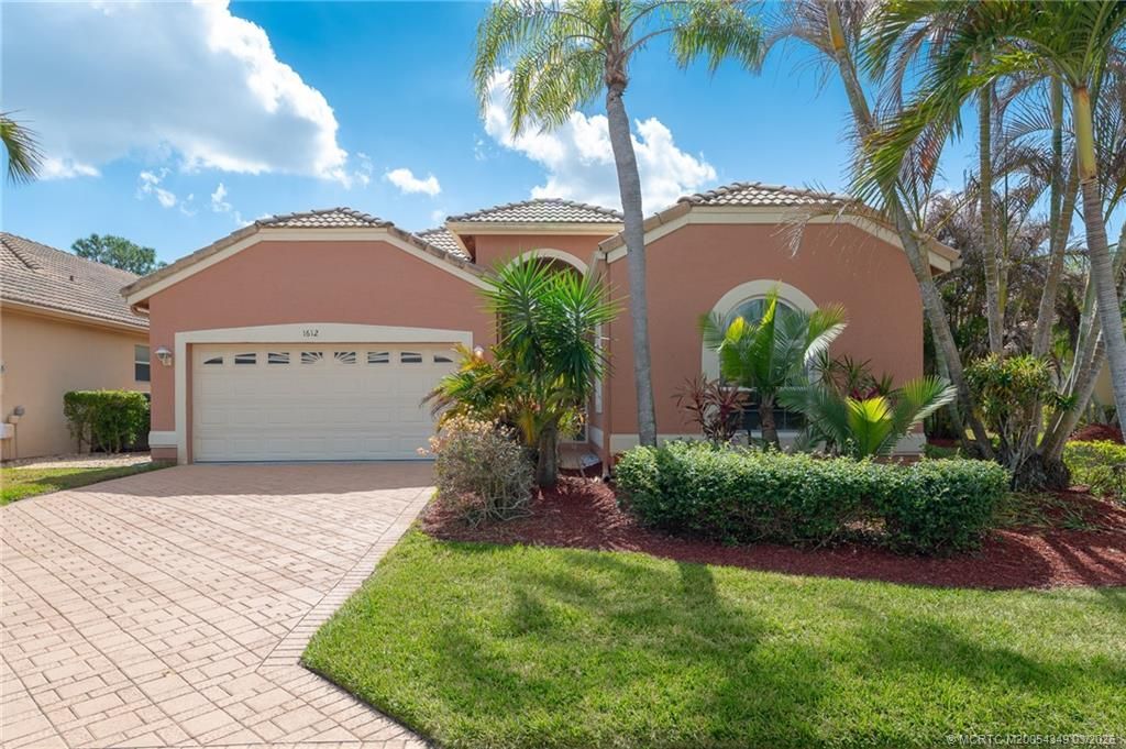 Photo of 1612 SE Shelburnie Way, Port Saint Lucie, FL 34952 (MLS # M20054349)