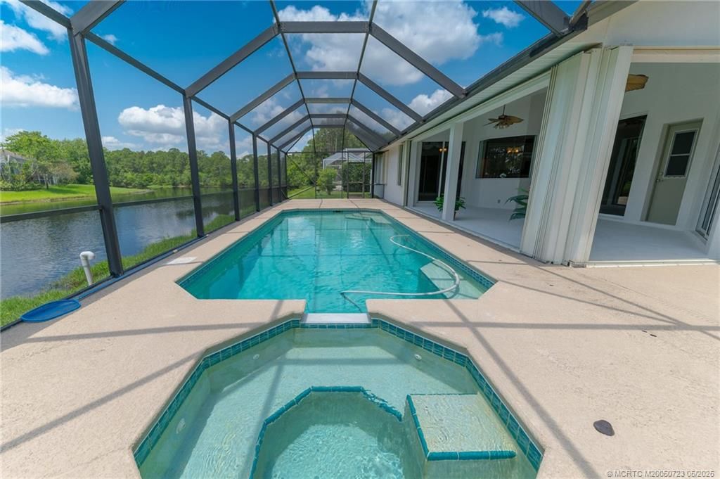 Photo of 1063 SW Sand Oak Drive, Palm City, FL 34990 (MLS # M20050723)