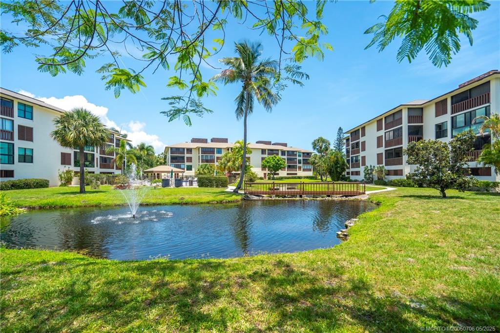 Stuart, Florida 34996, United States, 2 Bedrooms Bedrooms, ,2 BathroomsBathrooms,Residential,Active,135320