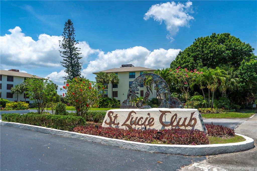 Stuart, Florida 34996, United States, 2 Bedrooms Bedrooms, ,2 BathroomsBathrooms,Residential,Active,135320