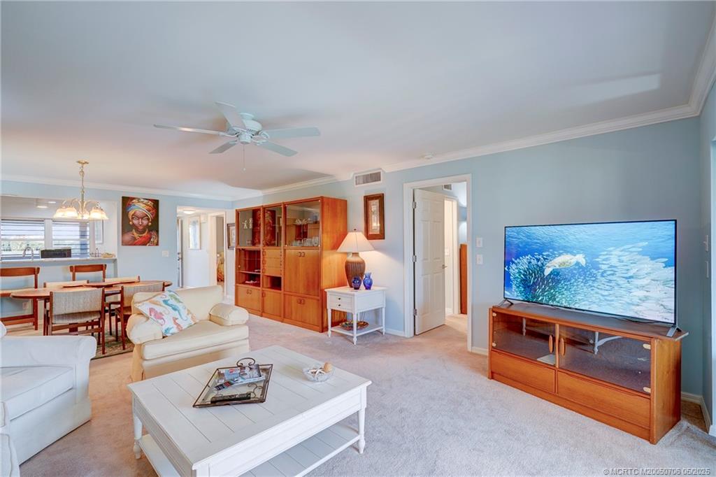 Stuart, Florida 34996, United States, 2 Bedrooms Bedrooms, ,2 BathroomsBathrooms,Residential,Active,135320