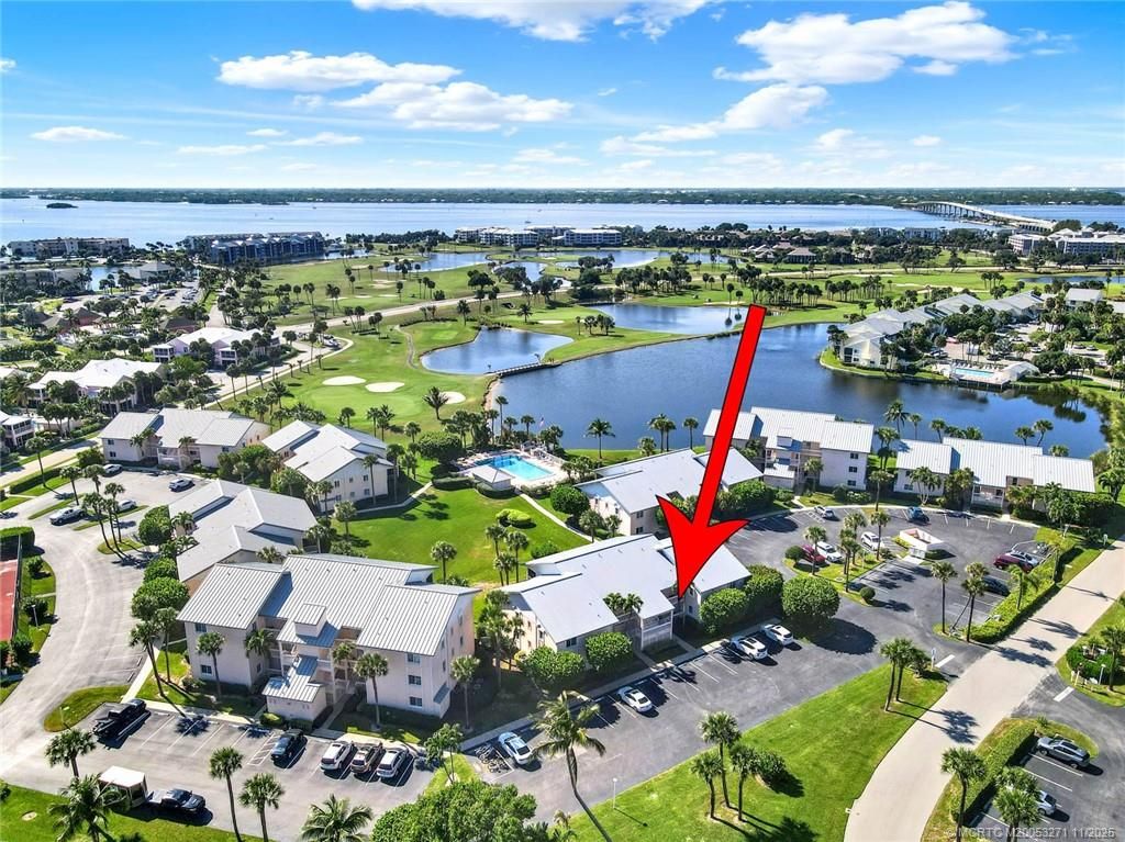 Photo of 524 NE Plantation Road #4503, Stuart, FL 34996 (MLS # M20053271)