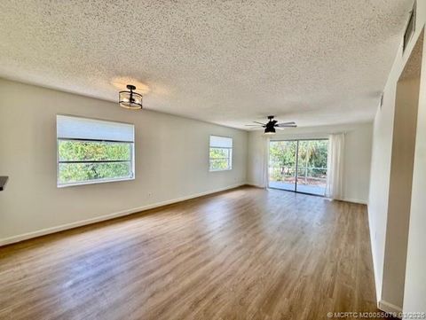 Photo of 2950 SE Ocean Boulevard #34-4, Stuart, FL 34996 (MLS # M20055079)