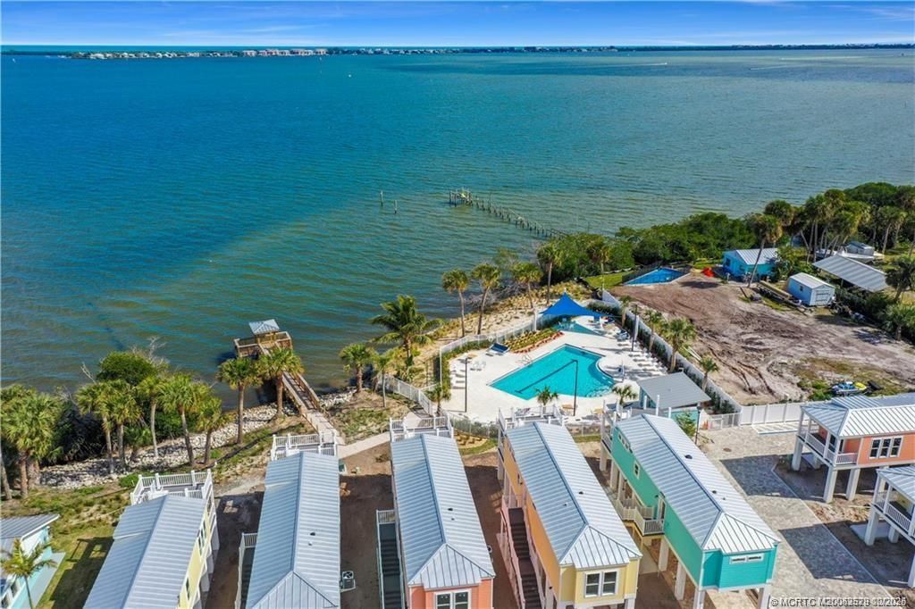 Photo of 2506 SE Heron Way, Jensen Beach, FL 34957 (MLS # M20052529)