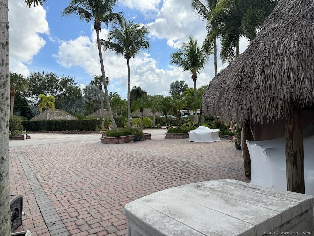 492 NW Boundary Drive