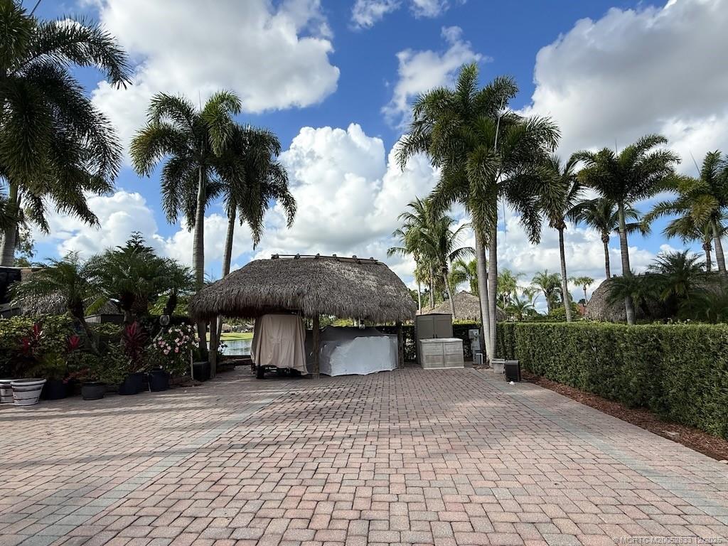 492 NW Boundary Drive