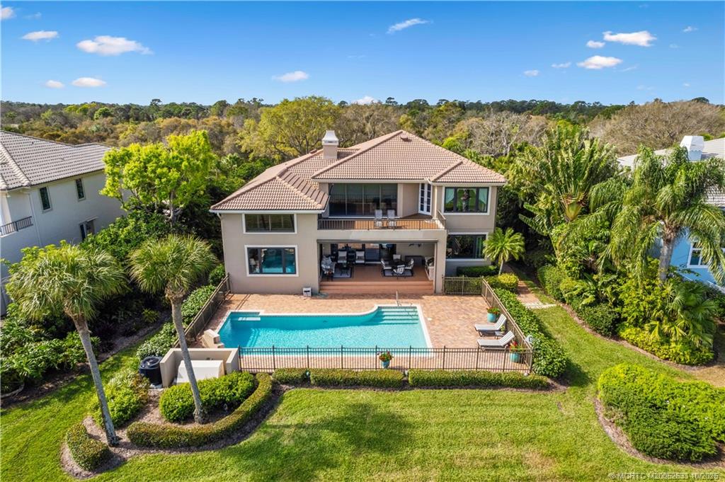 1204 NW Winters Creek Road
