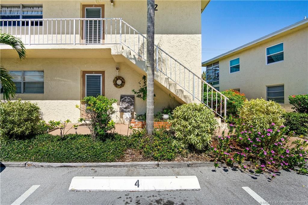 Photo of 2950 SE Ocean Boulevard #132-4, Stuart, FL 34996 (MLS # M20038105)