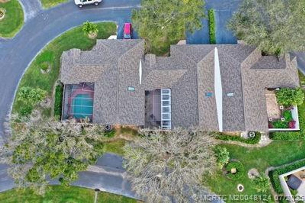 Photo of 6255 Mirror Lake Court #6255, Sebastian, FL 32958 (MLS # M20048124)