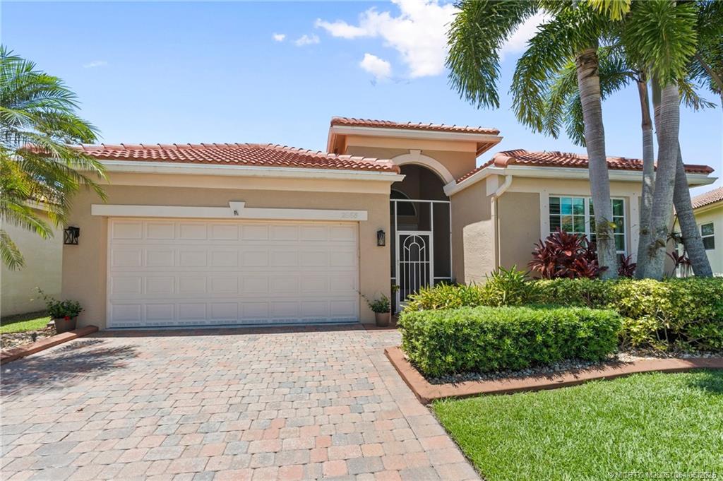 2688 SE Castle Pine Place