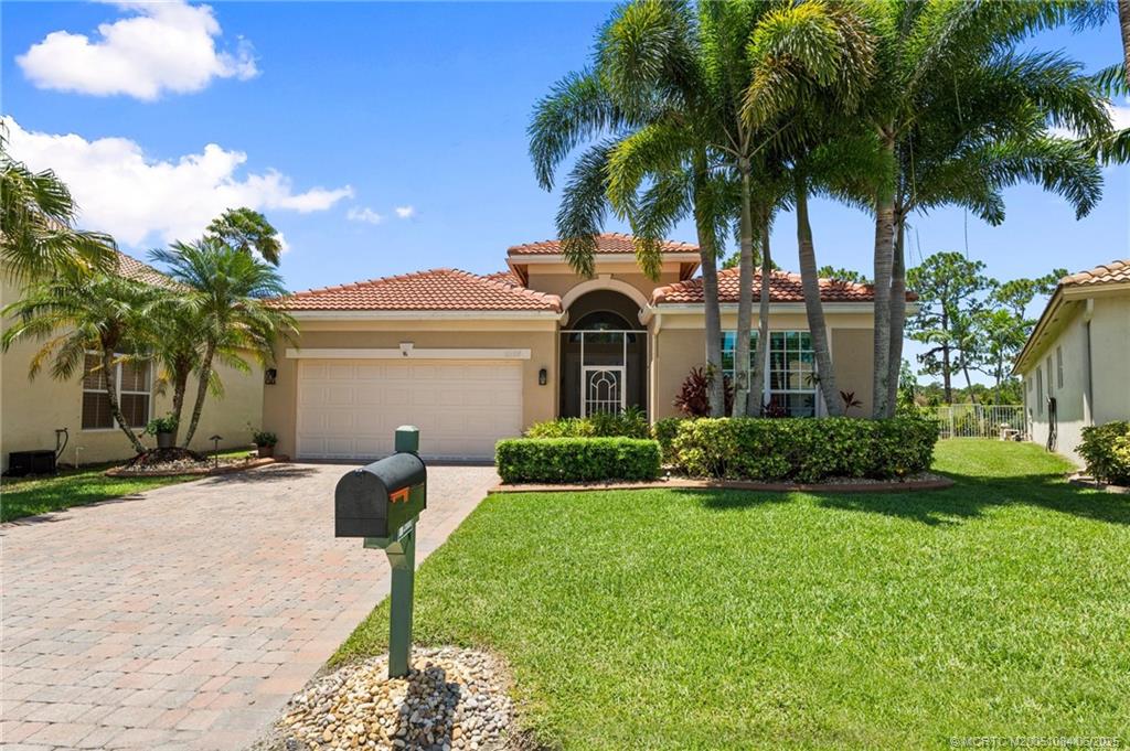 2688 SE Castle Pine Place