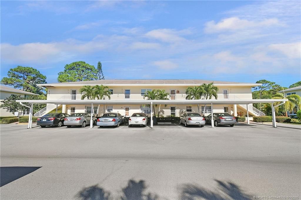 Photo of 2950 SE Ocean Boulevard #117-5, Stuart, FL 34996 (MLS # M20048210)