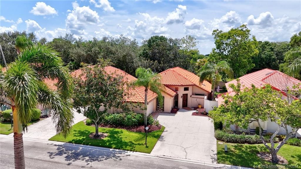 Photo of 2796 SW Mariposa Circle, Palm City, FL 34990 (MLS # M20046011)