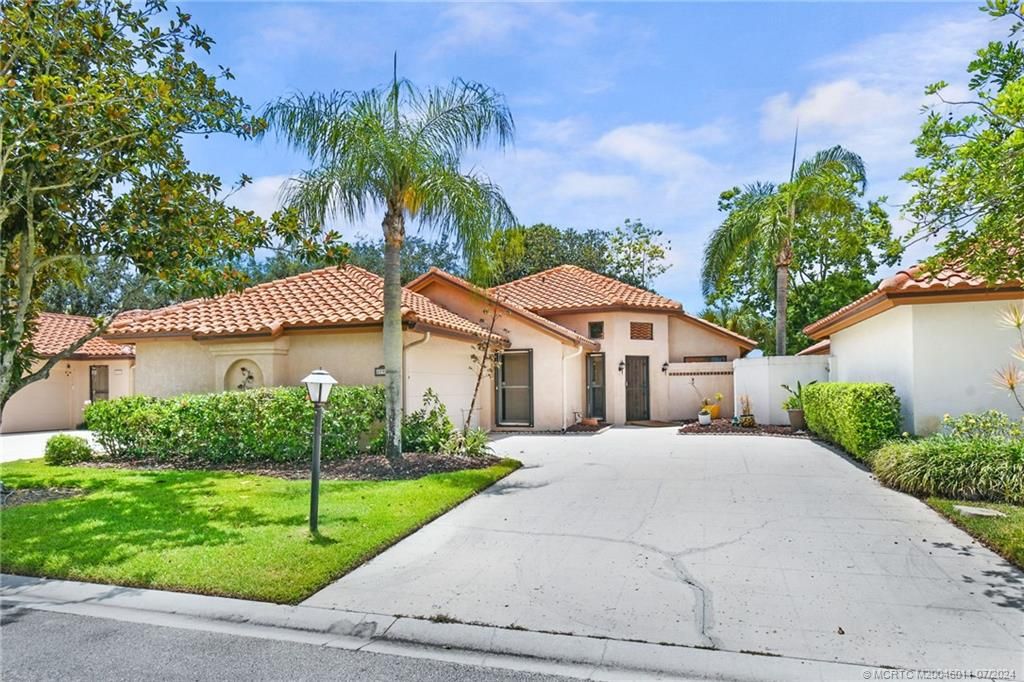 Photo of 2796 SW Mariposa Circle, Palm City, FL 34990 (MLS # M20046011)