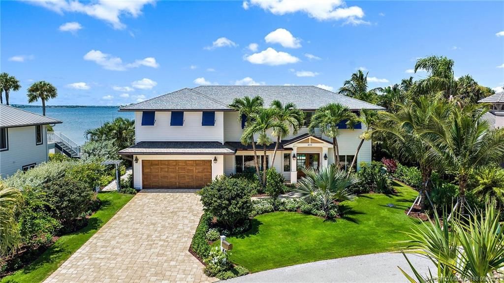 Photo of 4110 NE Joes Point Road, Stuart, FL 34996 (MLS # M20046188)