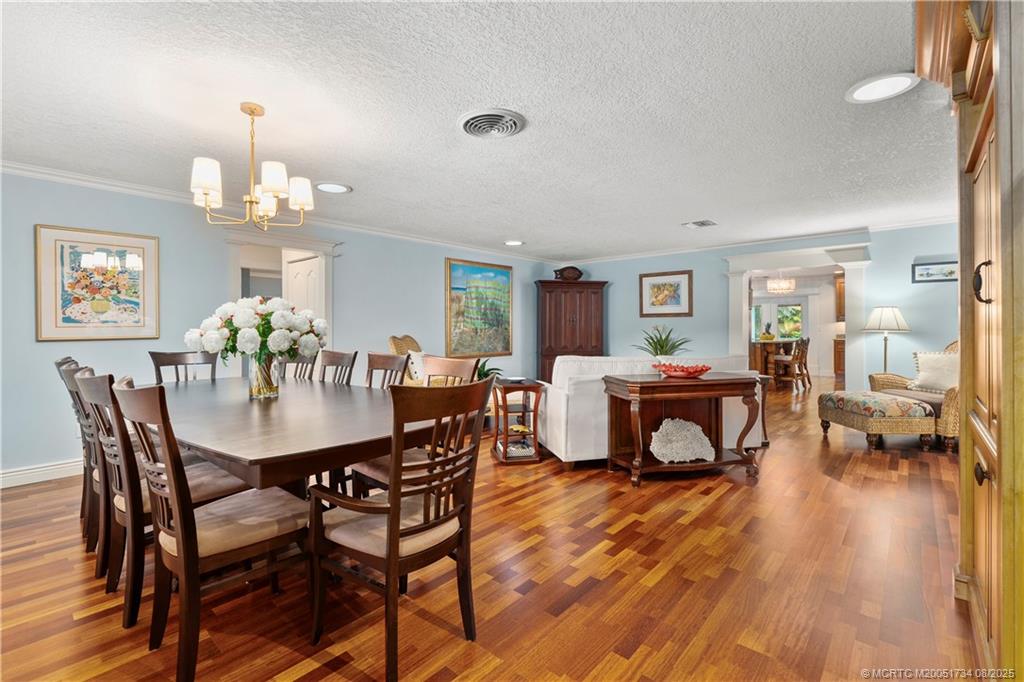 Stuart, Florida 34996, United States, 3 Bedrooms Bedrooms, ,2 BathroomsBathrooms,Residential,Active,194032