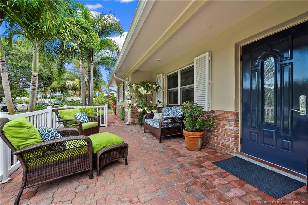 Stuart, Florida 34996, United States, 3 Bedrooms Bedrooms, ,2 BathroomsBathrooms,Residential,Active,194032