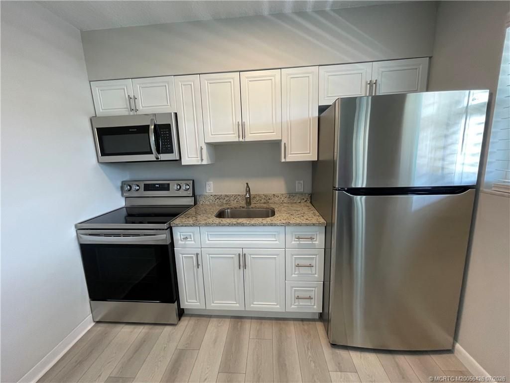 Photo of 661 Hernando Street #7, Fort Pierce, FL 34949 (MLS # M20056426)