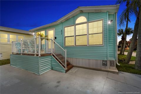 Mobile Home For Sale - 692 Nettles Boulevard<br/> Jensen Beach, FL 34957