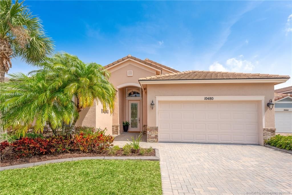 Photo of 10480 SW Southgate Court, Port Saint Lucie, FL 34987 (MLS # M20049981)