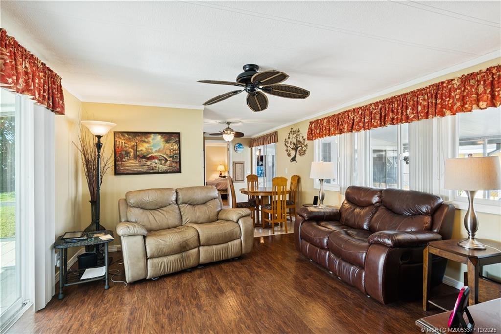 Hobe Sound, Florida 33455, United States, 2 Bedrooms Bedrooms, ,2 BathroomsBathrooms,Residential,Pending,251161