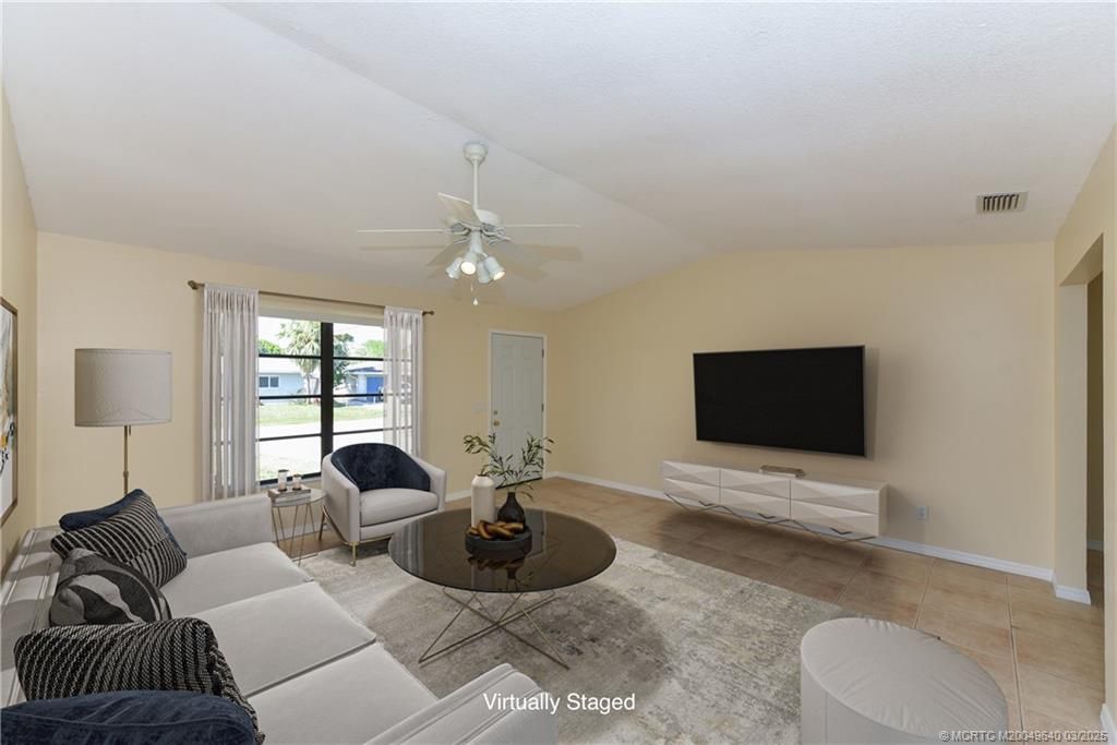 Photo of 1862 SE Jackson Street, Stuart, FL 34997 (MLS # M20049640)