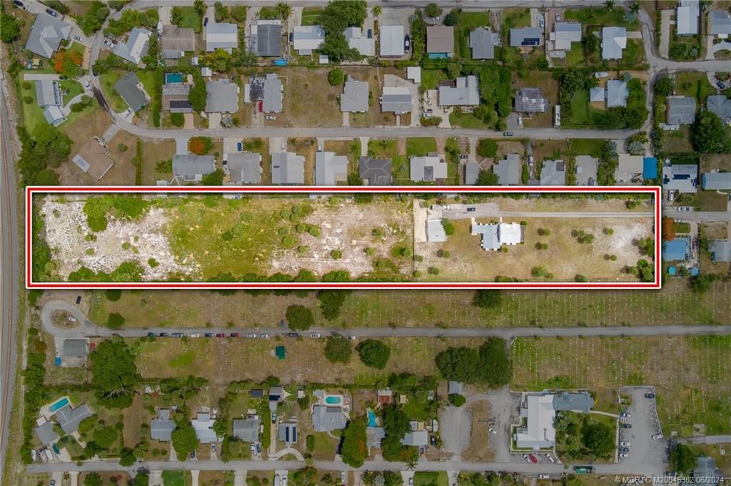 Photo of 2388 NE Sharp Street, Jensen Beach, FL 34957 (MLS # M20045382)