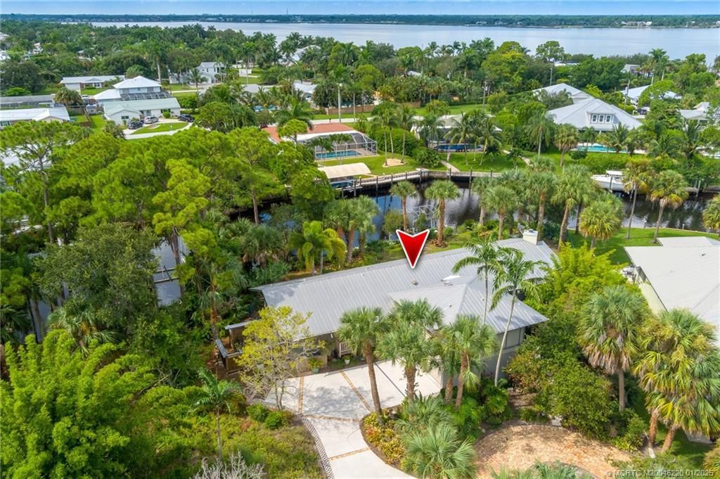 Photo of 1844 NW Pine Tree Lane, Stuart, FL 34994 (MLS # M20046220)