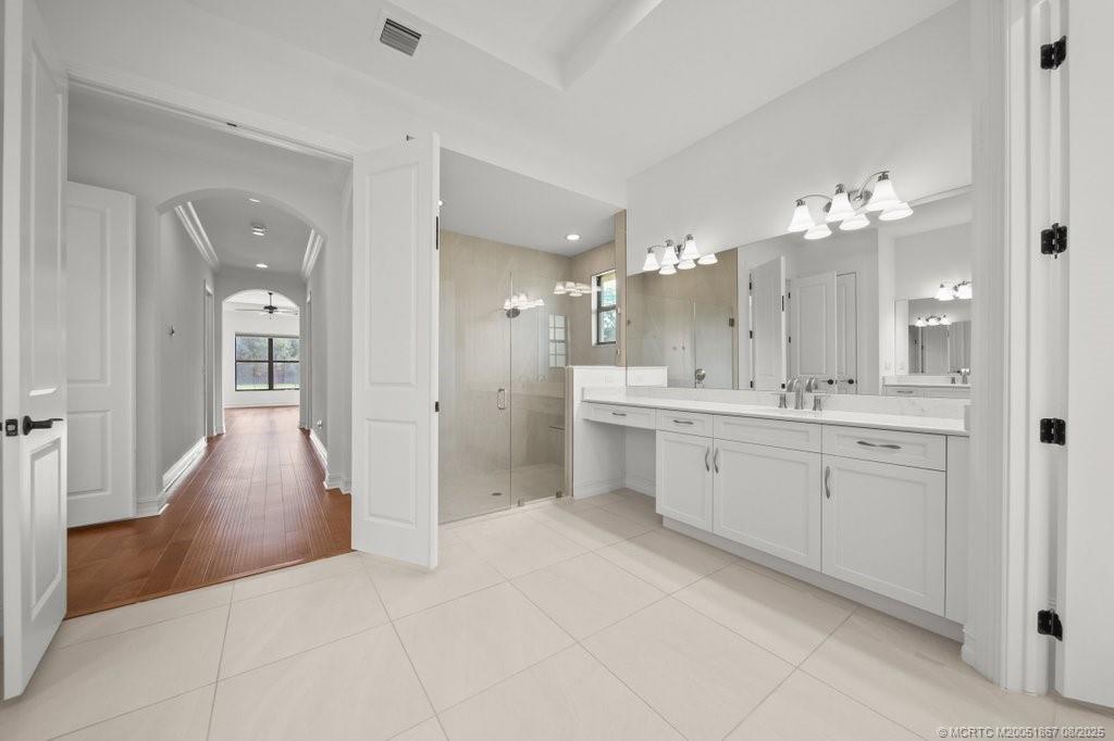 Palm City, Florida 34990, United States, 4 Bedrooms Bedrooms, ,5 BathroomsBathrooms,Residential,Active,195185