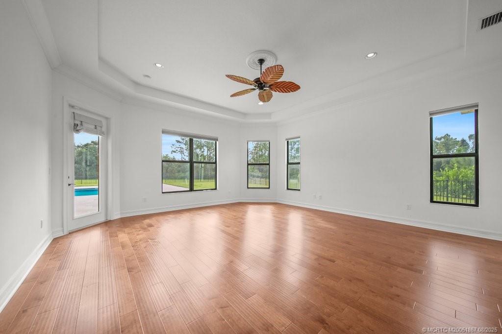 Palm City, Florida 34990, United States, 4 Bedrooms Bedrooms, ,5 BathroomsBathrooms,Residential,Active,195185