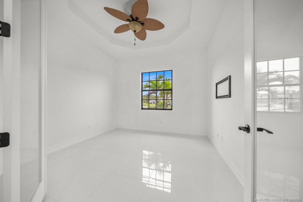 Palm City, Florida 34990, United States, 4 Bedrooms Bedrooms, ,5 BathroomsBathrooms,Residential,Active,195185