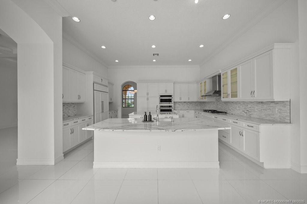 Palm City, Florida 34990, United States, 4 Bedrooms Bedrooms, ,5 BathroomsBathrooms,Residential,Active,195185