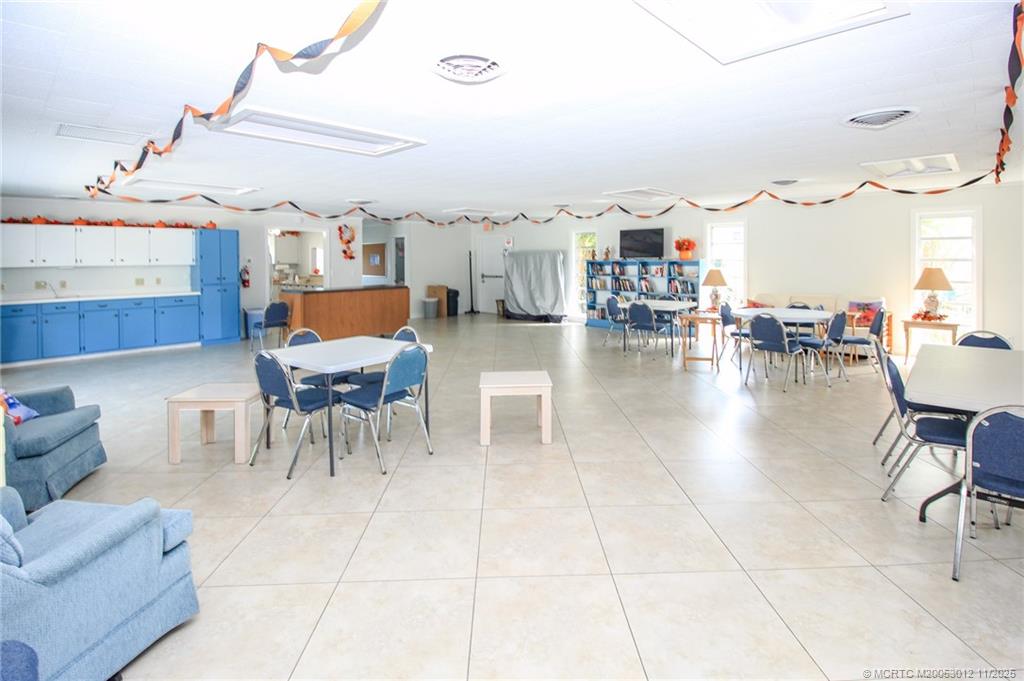 Stuart, Florida 34996, United States, 2 Bedrooms Bedrooms, ,2 BathroomsBathrooms,Residential,Active,241076