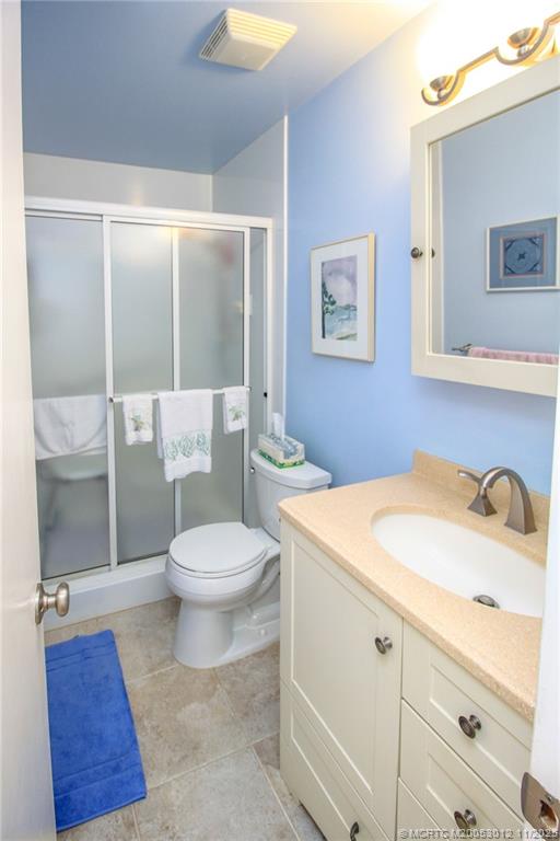 Stuart, Florida 34996, United States, 2 Bedrooms Bedrooms, ,2 BathroomsBathrooms,Residential,Active,241076