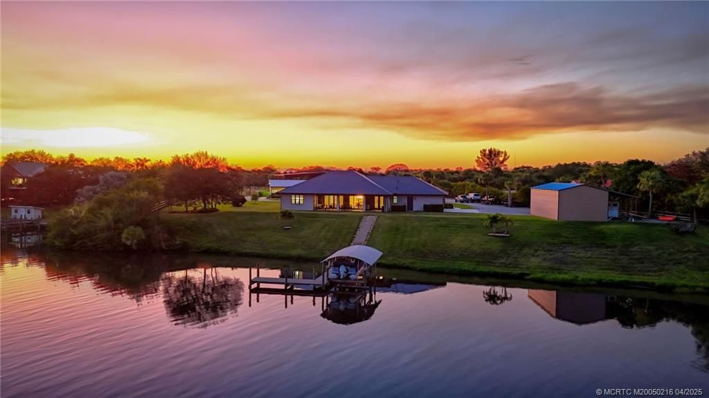 Photo of 10025 SW Green Ridge Lane, Palm City, FL 34990 (MLS # M20050216)