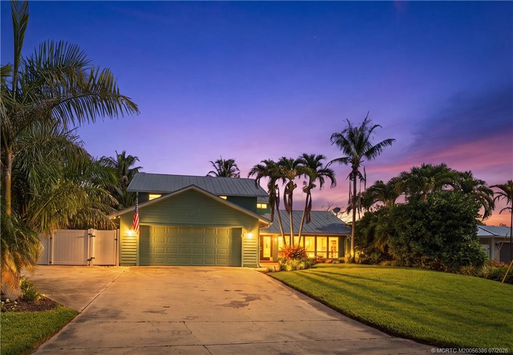 1489 SW Seahawk Way