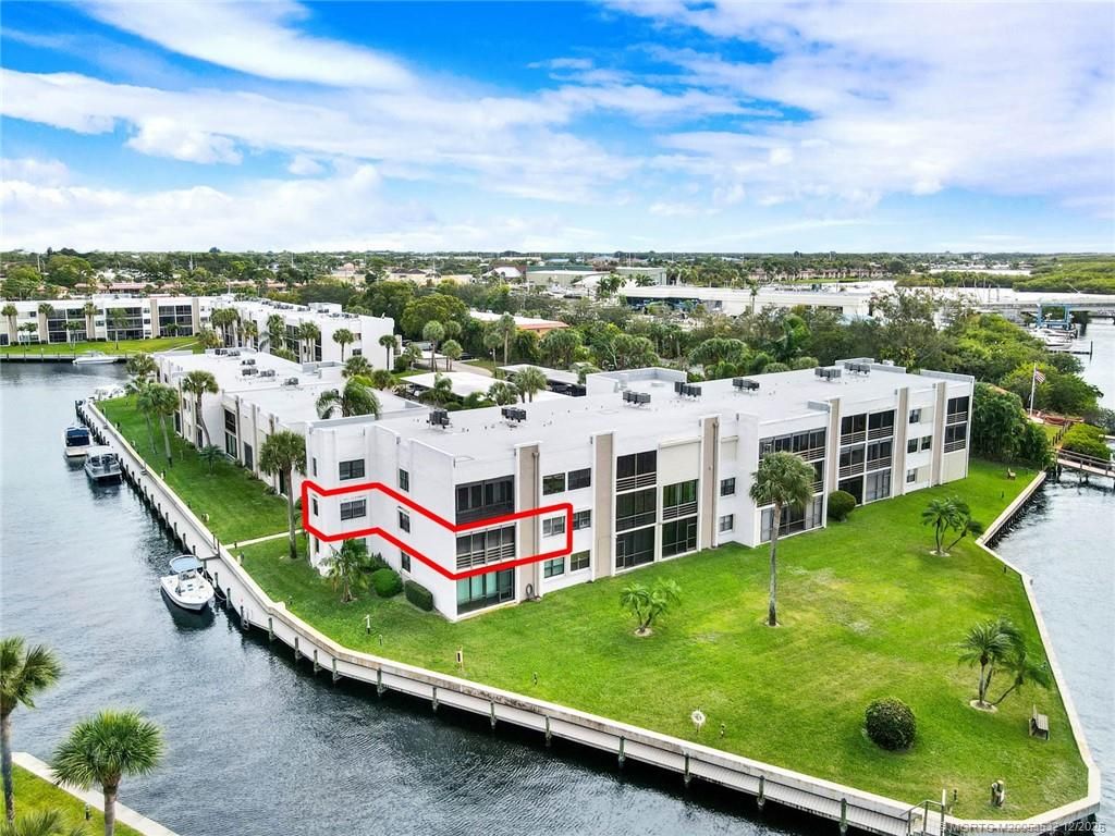 Photo of 1950 SW Palm City Road #1-207, Stuart, FL 34994 (MLS # M20053532)