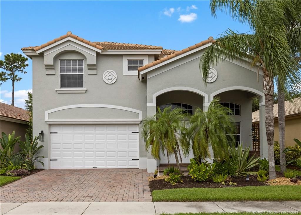 Photo of 5124 SE Graham Drive, Stuart, FL 34997 (MLS # M20040396)