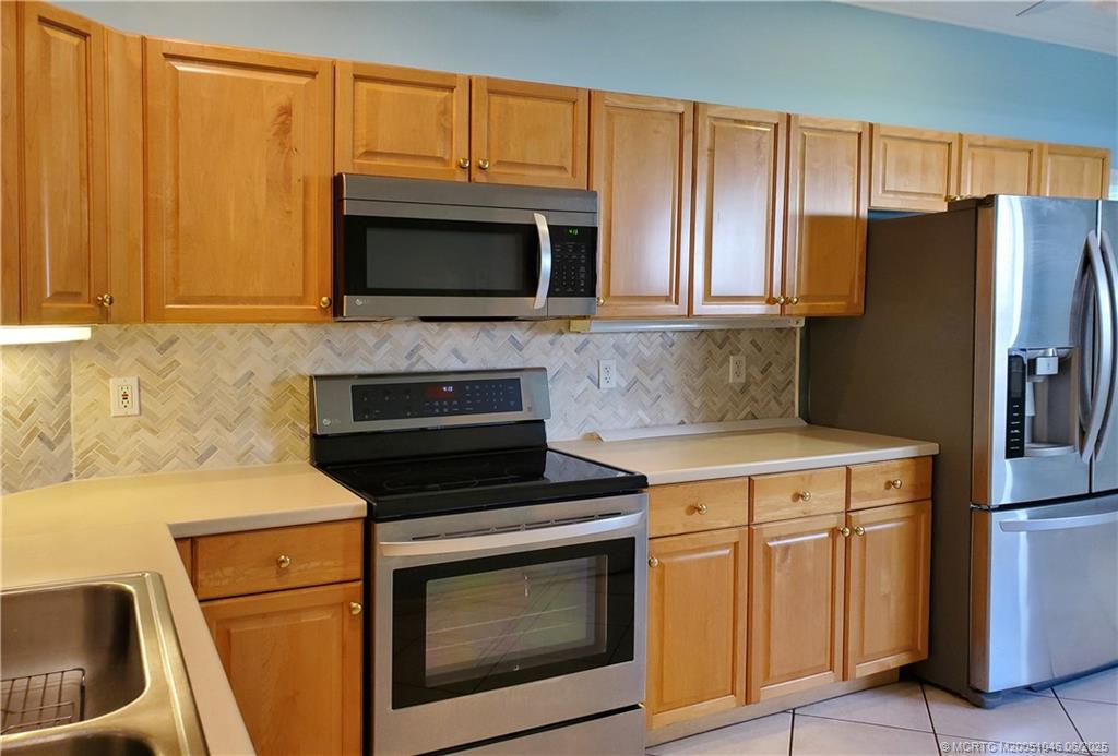 Palm City, Florida 34990, United States, 3 Bedrooms Bedrooms, ,2 BathroomsBathrooms,Residential,Active,153380